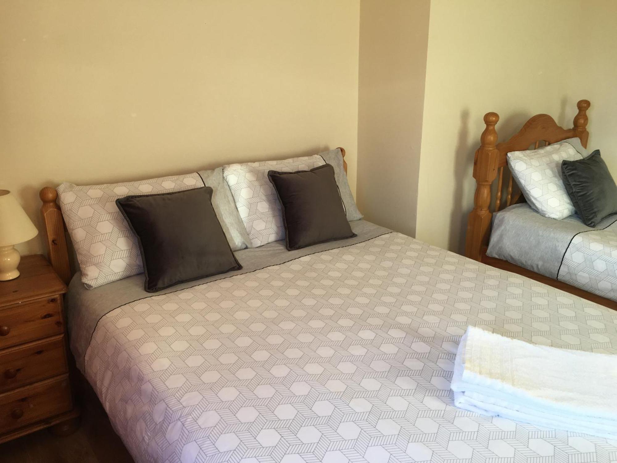 Private Double Rooms & Twin Rooms Rahoon غالواي المظهر الخارجي الصورة